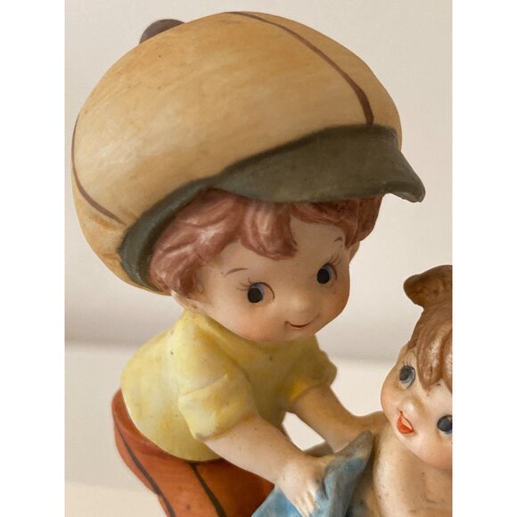 Figurine Boy Cap Bathing Little Girl Barrel Tub Statue Decor Vintage - Picture 2 of 10